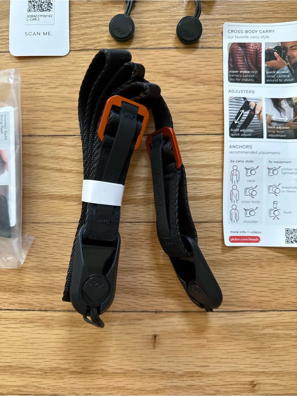 NWT: Peak Design x Carryology LEASH (all products new/unused, without box)